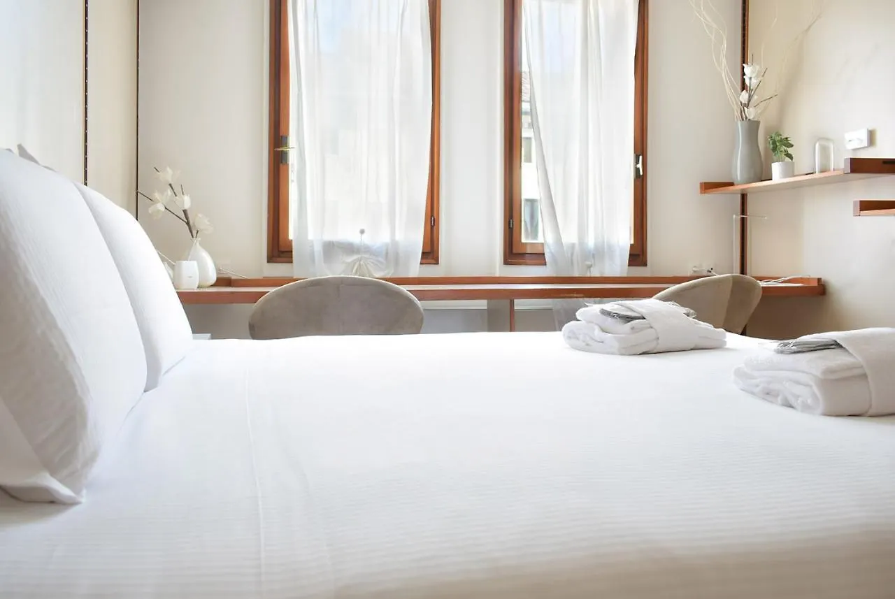 Portello Chic Apartments Padova Italia