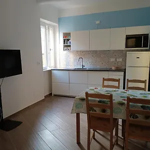 https://appartamento-jonathan-livingston.hotelitalianriviera.com